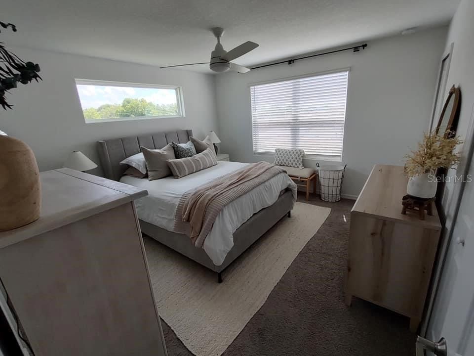 For Sale: $289,900 (2 beds, 2 baths, 1235 Square Feet)