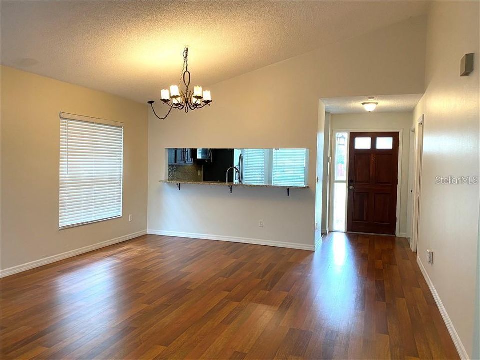 For Rent: $2,150 (3 beds, 2 baths, 1175 Square Feet)