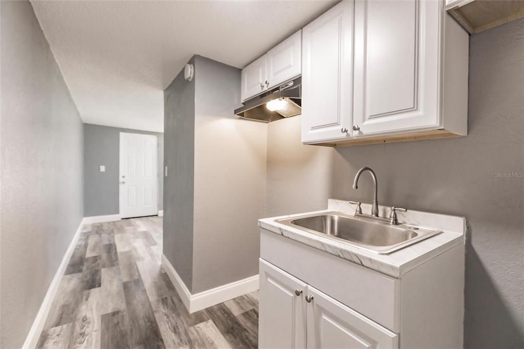 For Sale: $289,000 (2 beds, 2 baths, 1188 Square Feet)