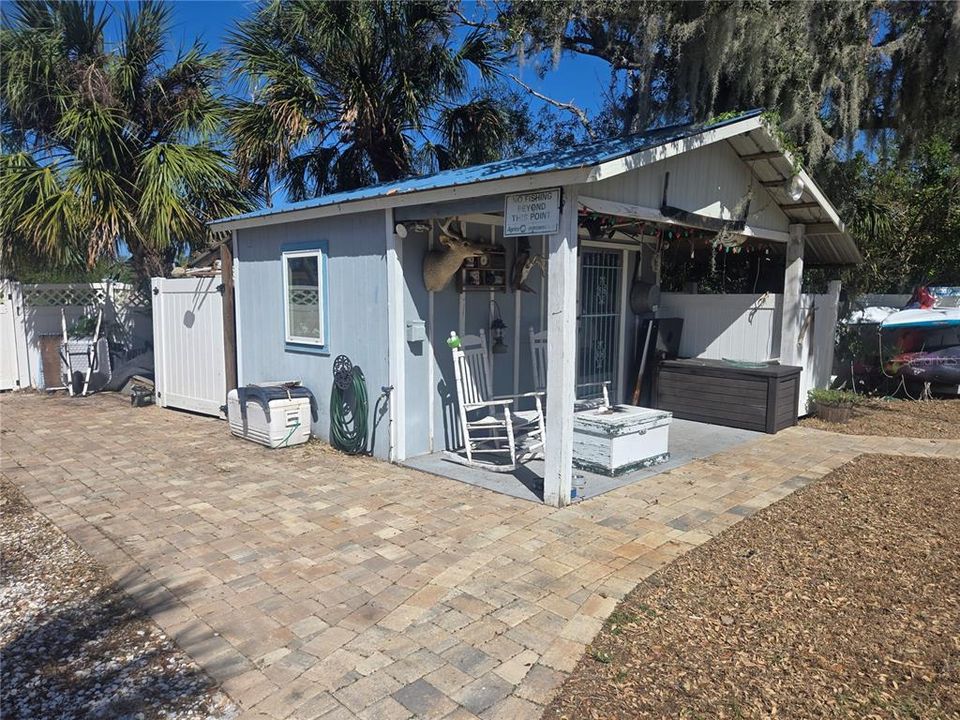 For Sale: $439,900 (2 beds, 2 baths, 1092 Square Feet)