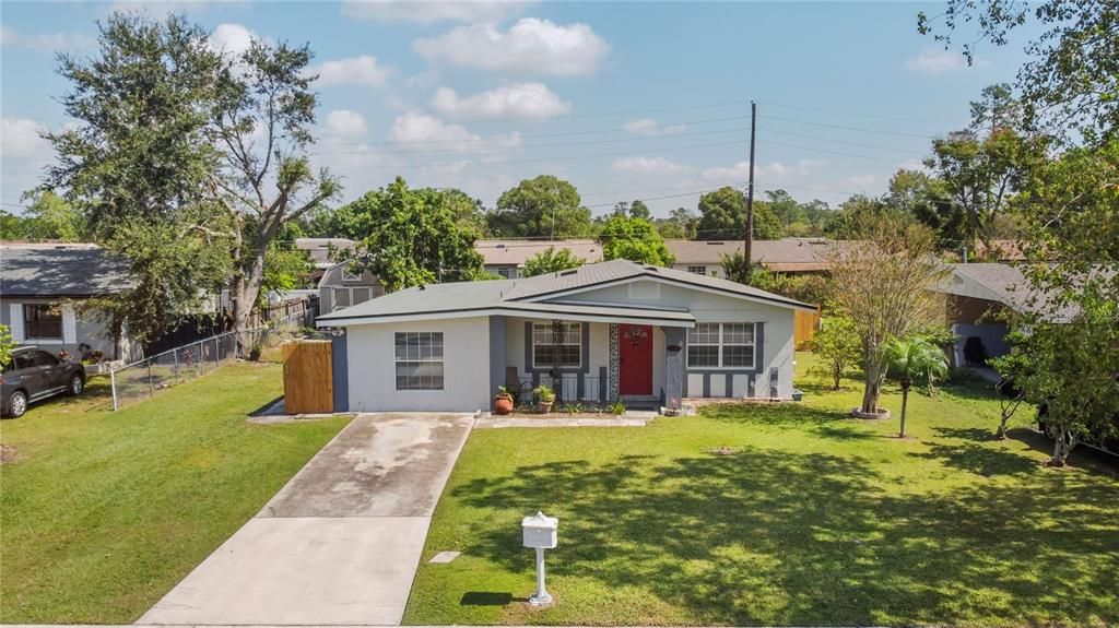 For Sale: $375,000 (3 beds, 2 baths, 1778 Square Feet)