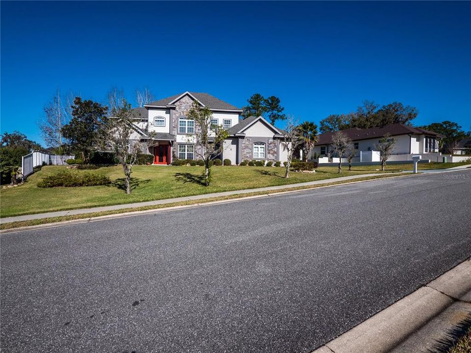 Recently Rented: $5,500 (4 beds, 4 baths, 3786 Square Feet)