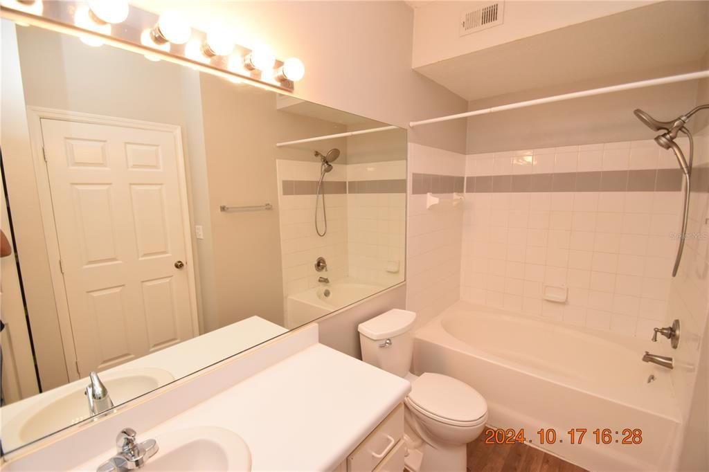 For Rent: $1,750 (2 beds, 2 baths, 1164 Square Feet)