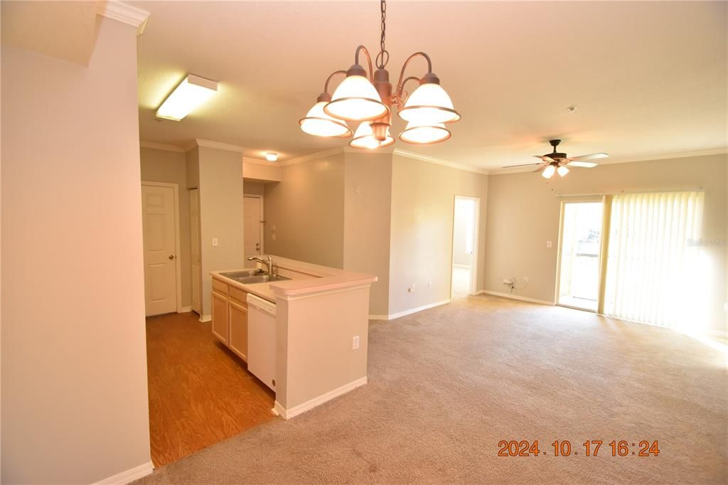 For Rent: $1,750 (2 beds, 2 baths, 1164 Square Feet)