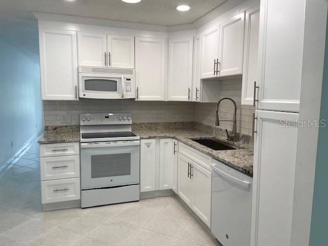 For Rent: $1,700 (2 beds, 2 baths, 1100 Square Feet)