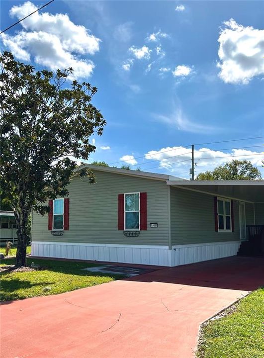 For Sale: $265,000 (3 beds, 2 baths, 1188 Square Feet)