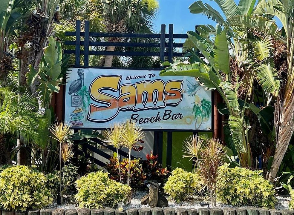 Sams Beach Bar