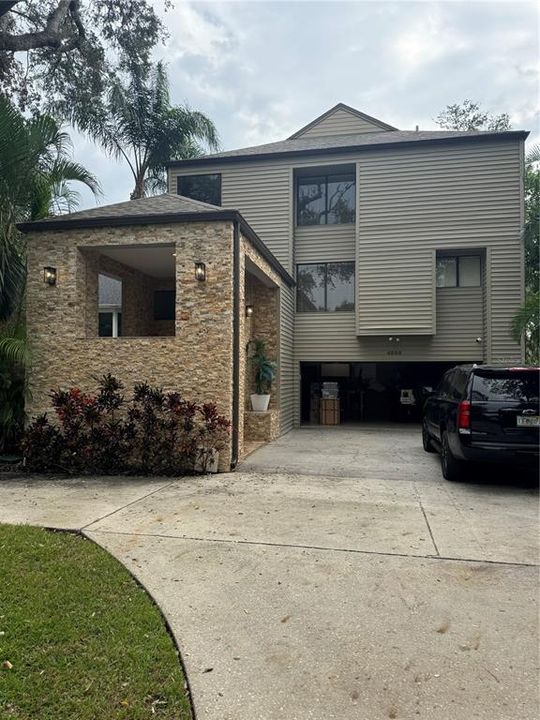 Recently Sold: $1,134,070 (3 beds, 3 baths, 3225 Square Feet)