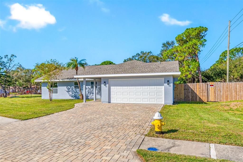 For Sale: $664,000 (3 beds, 2 baths, 1665 Square Feet)