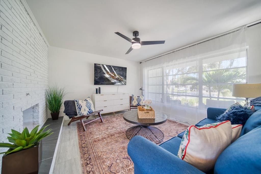 For Sale: $485,000 (3 beds, 2 baths, 1428 Square Feet)