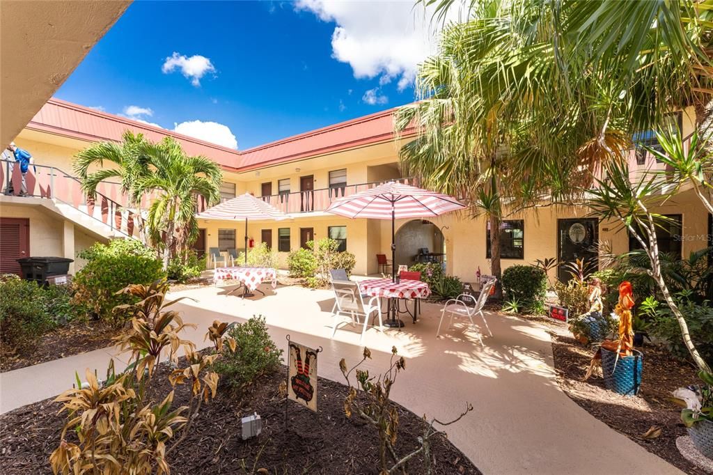 Open and inviting courtyard for relaxing or entertaining.