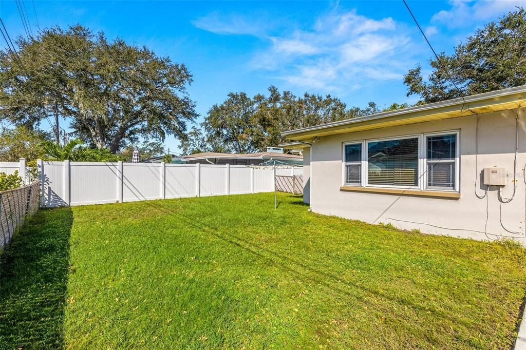 For Sale: $490,000 (3 beds, 2 baths, 1509 Square Feet)