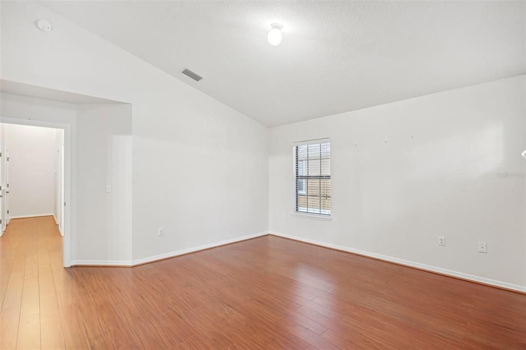 For Sale: $359,000 (3 beds, 2 baths, 1760 Square Feet)