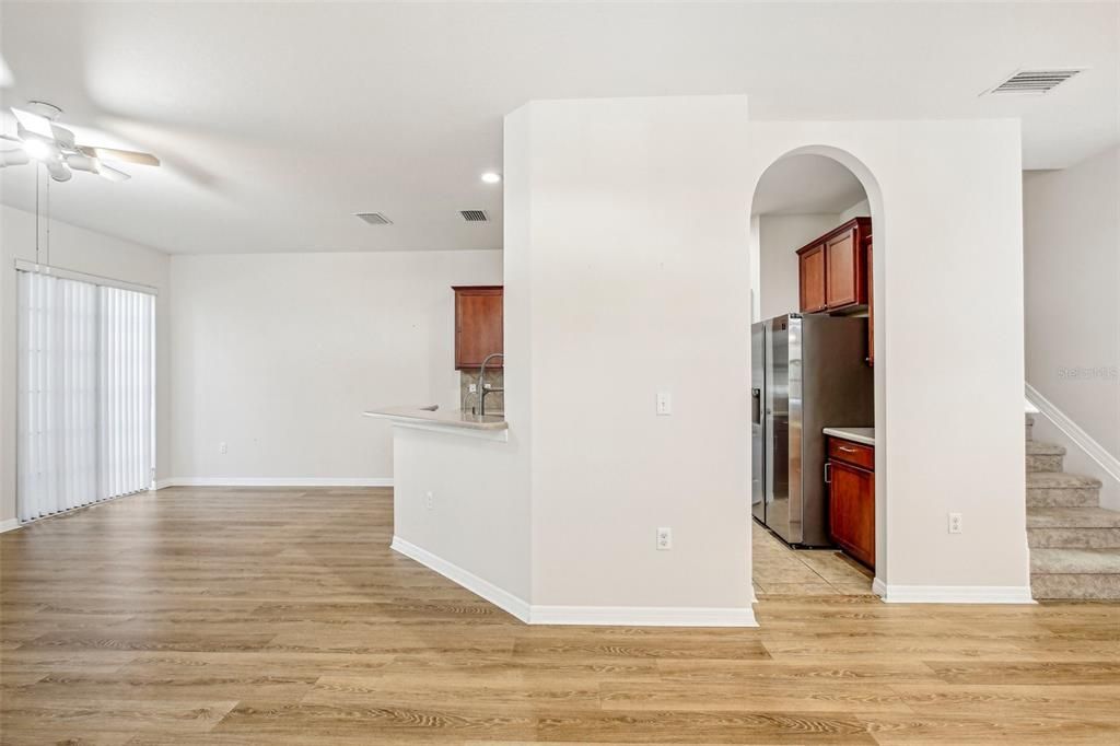 For Sale: $359,000 (3 beds, 2 baths, 1760 Square Feet)