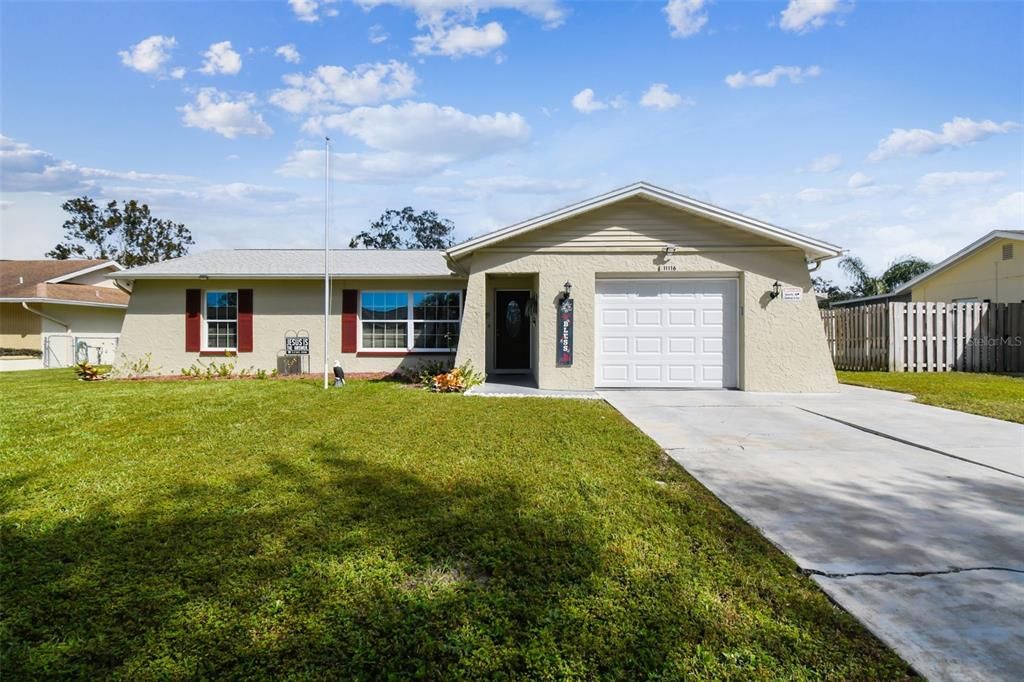 For Sale: $260,000 (3 beds, 2 baths, 1248 Square Feet)