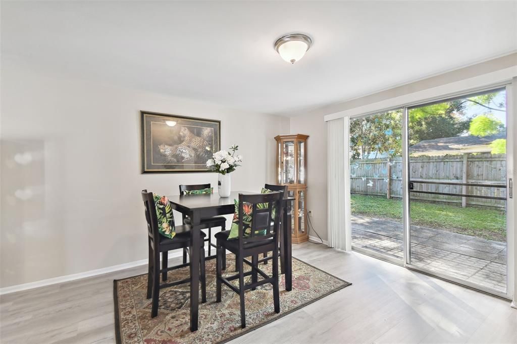 For Sale: $249,000 (2 beds, 3 baths, 1394 Square Feet)