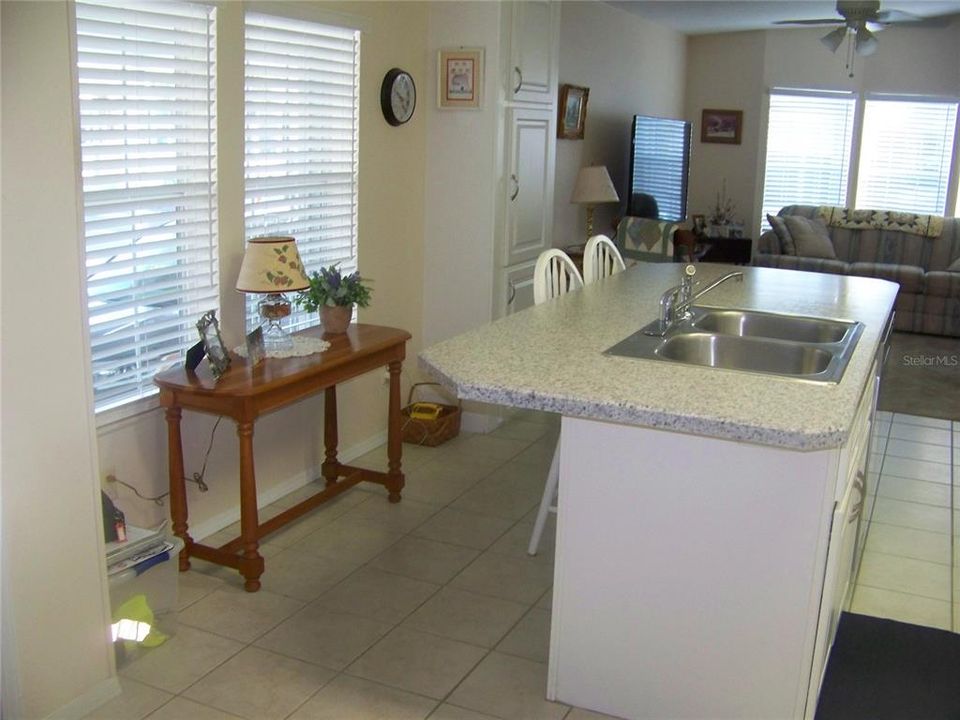 For Sale: $269,900 (3 beds, 2 baths, 1568 Square Feet)