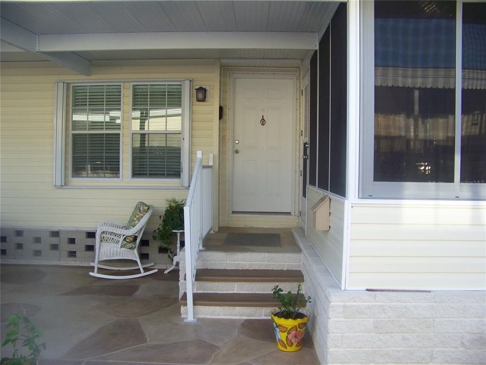 For Sale: $269,900 (3 beds, 2 baths, 1568 Square Feet)