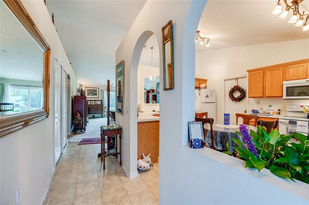 For Sale: $289,900 (3 beds, 2 baths, 1380 Square Feet)