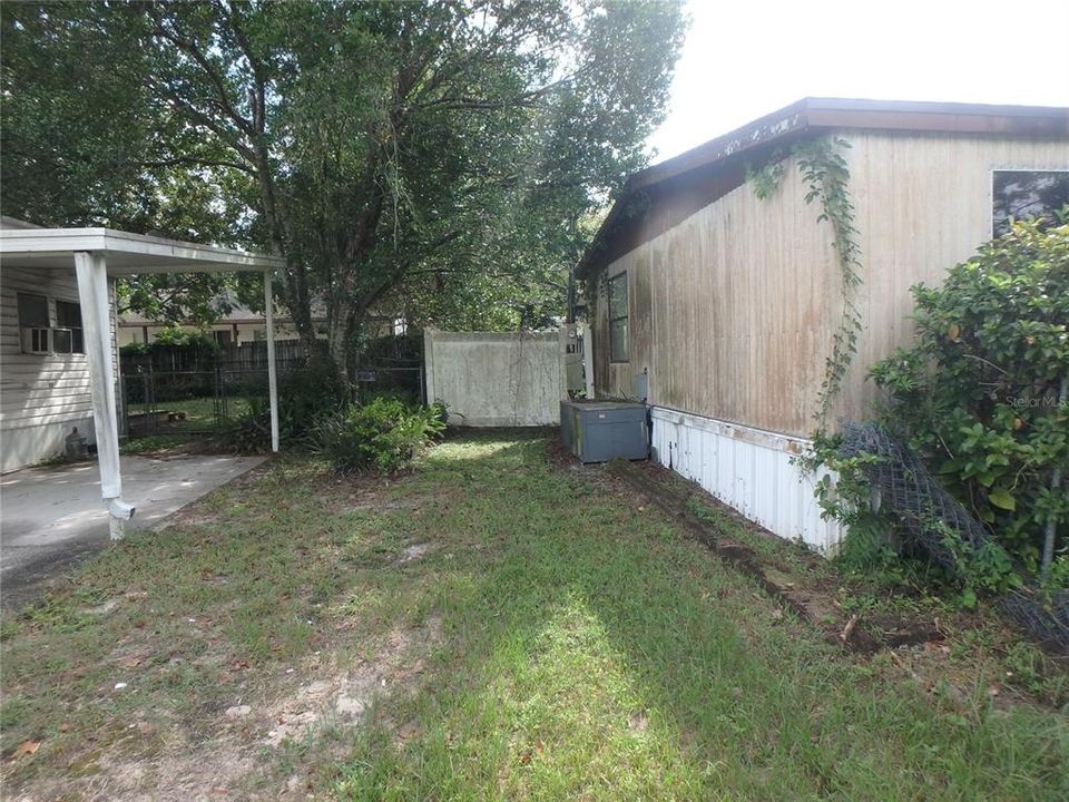 For Sale: $197,000 (2 beds, 2 baths, 1401 Square Feet)