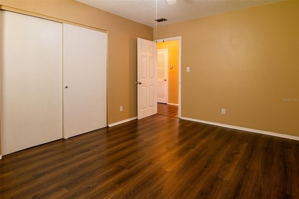 For Rent: $1,795 (2 beds, 1 baths, 1020 Square Feet)