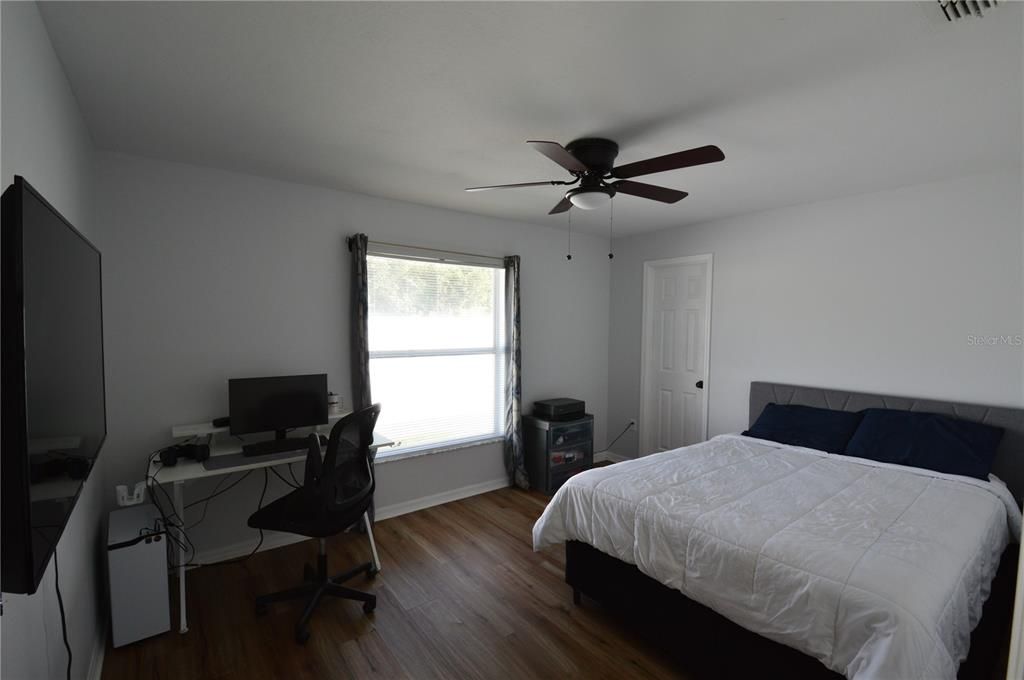 For Sale: $349,000 (3 beds, 2 baths, 1770 Square Feet)