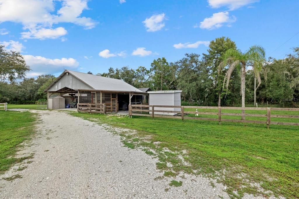 Active With Contract: $750,000 (3 beds, 2 baths, 1682 Square Feet)