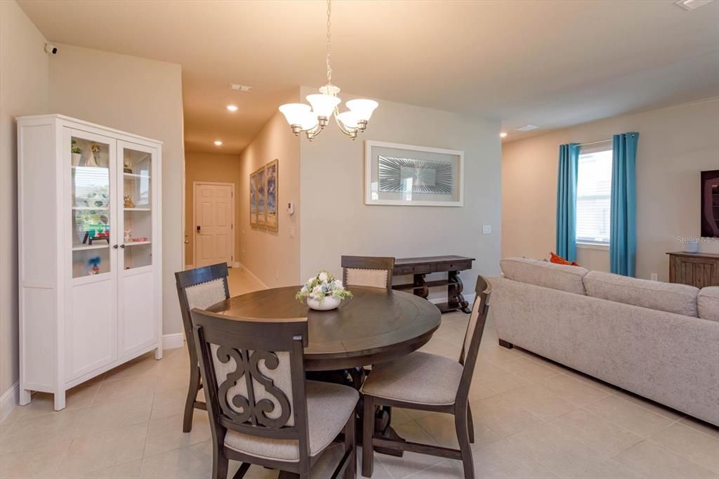 For Sale: $499,000 (3 beds, 2 baths, 2312 Square Feet)