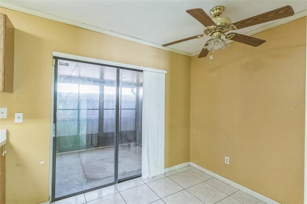 For Sale: $185,000 (3 beds, 2 baths, 1307 Square Feet)