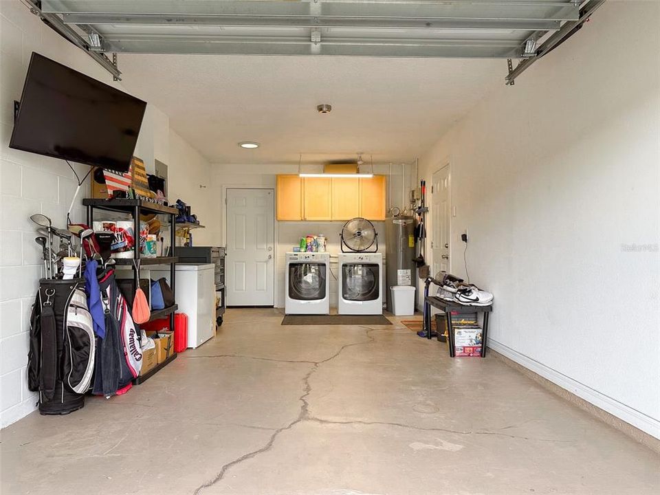 Garage/ Laundry