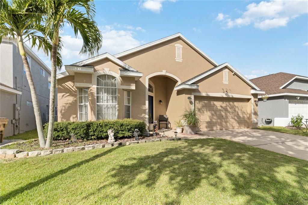 For Sale: $395,900 (4 beds, 2 baths, 1817 Square Feet)