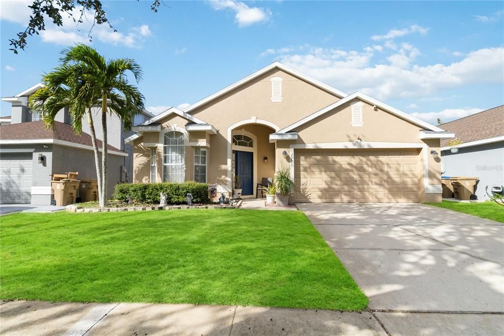 For Sale: $395,900 (4 beds, 2 baths, 1817 Square Feet)