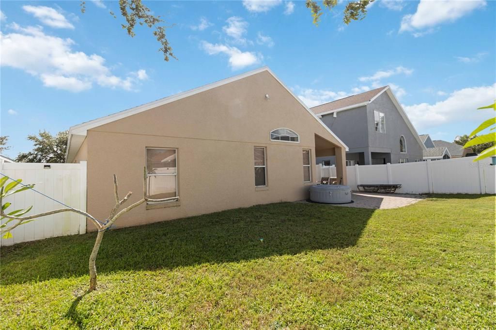 For Sale: $395,900 (4 beds, 2 baths, 1817 Square Feet)