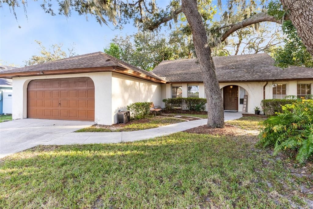 Welcome to this wonderful Casselberry home, where modern comfort meets inviting charm!