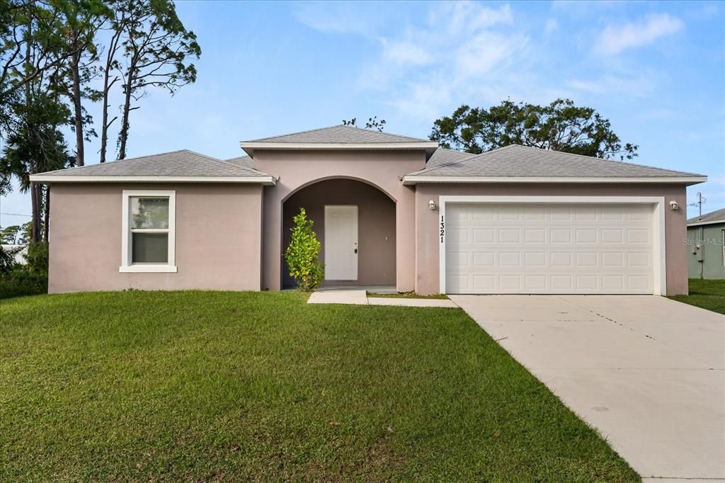 1321 Stone St NW Palm Bay, FL 32907