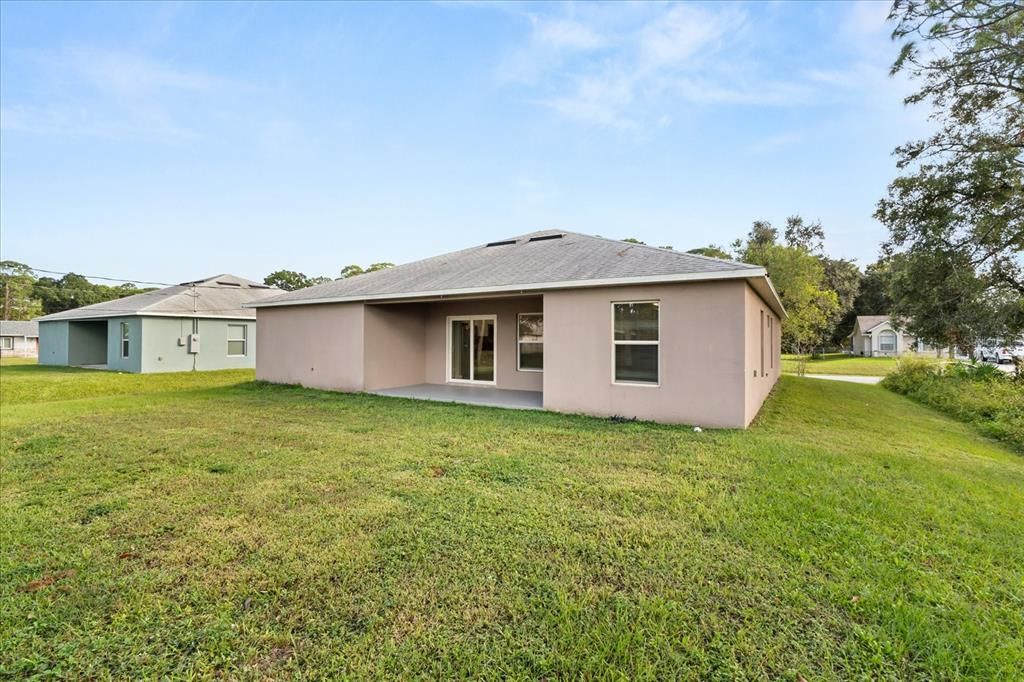 For Sale: $315,000 (4 beds, 2 baths, 1720 Square Feet)