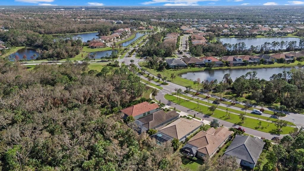 Hendry Loop as an aerial view