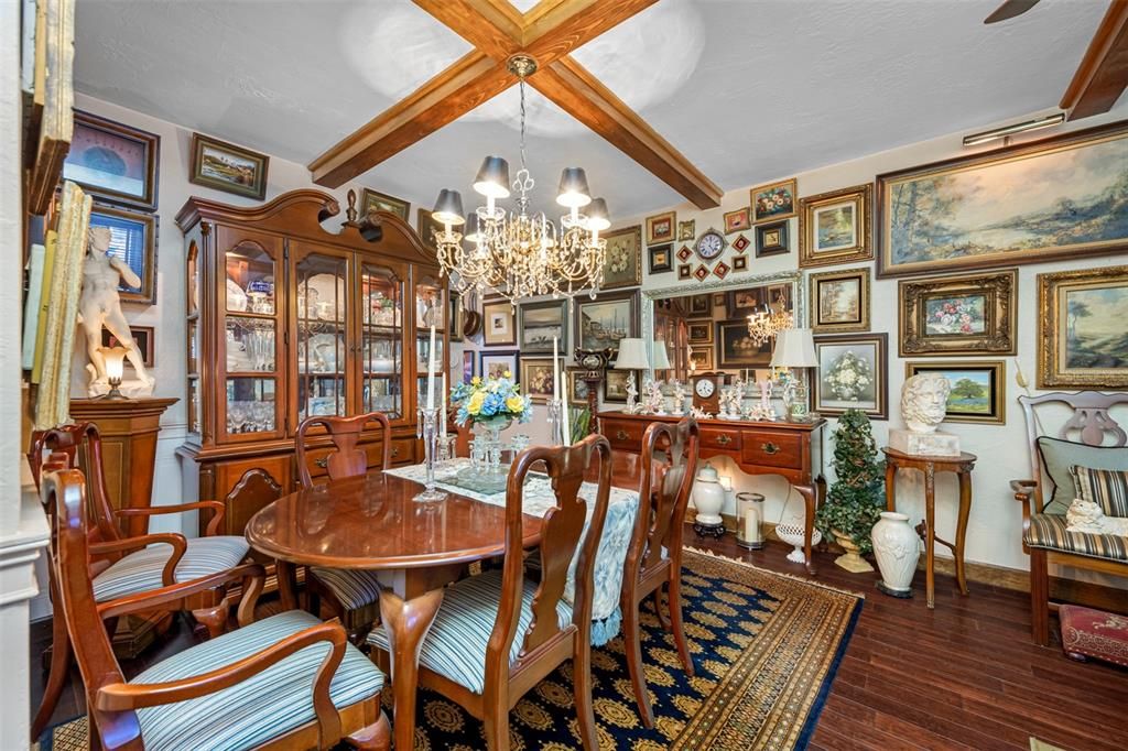 Elegant Dining Room