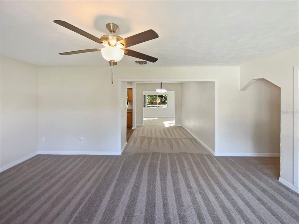 For Sale: $255,000 (3 beds, 1 baths, 1466 Square Feet)