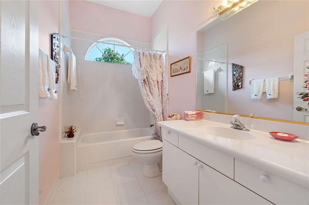 2nd Full Bathroom