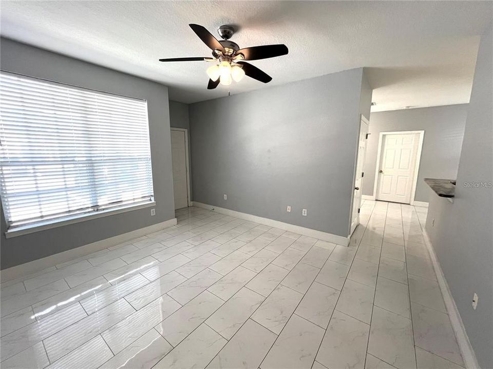 For Rent: $1,650 (2 beds, 2 baths, 1106 Square Feet)