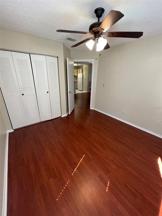 For Rent: $1,450 (2 beds, 1 baths, 851 Square Feet)