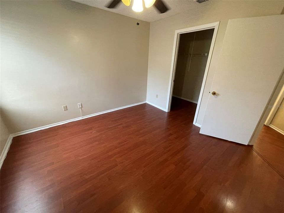 For Rent: $1,450 (2 beds, 1 baths, 851 Square Feet)