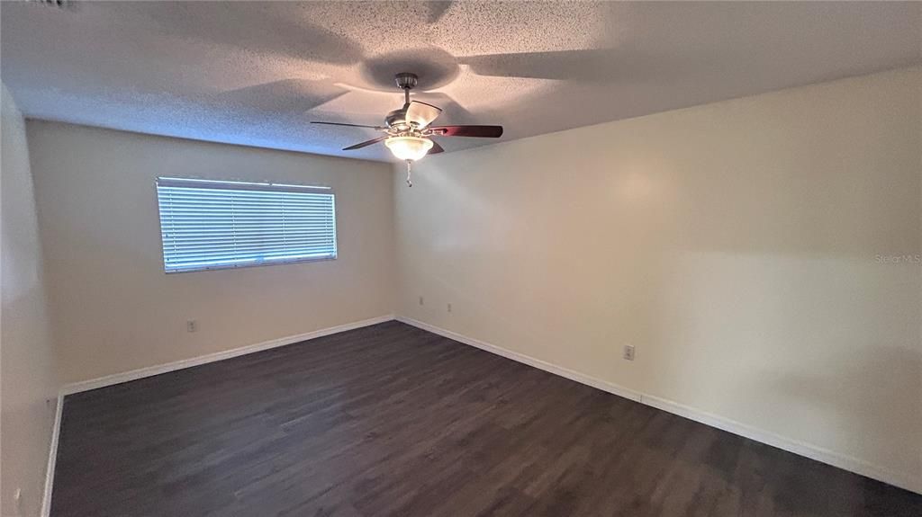 For Rent: $1,450 (2 beds, 2 baths, 962 Square Feet)