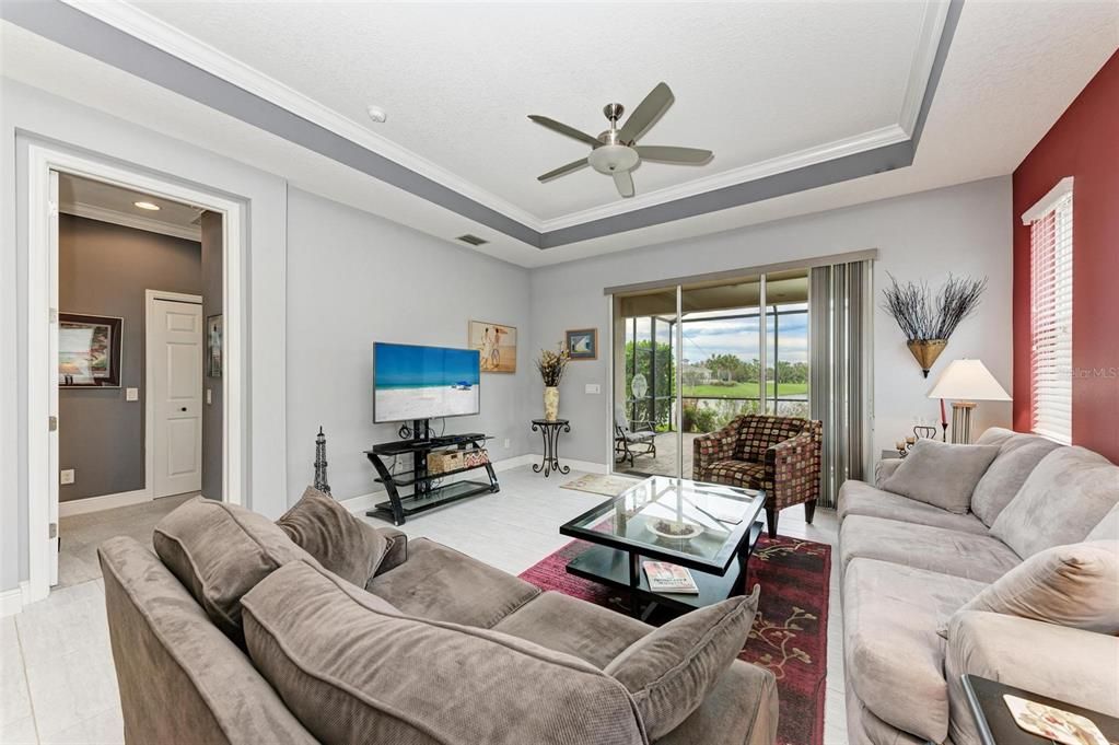 For Sale: $499,900 (2 beds, 2 baths, 1541 Square Feet)