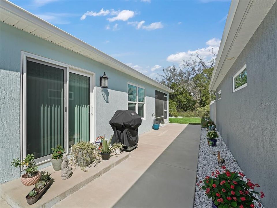 Private Side Patio Area