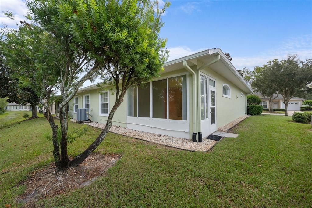 For Sale: $294,500 (3 beds, 2 baths, 1453 Square Feet)