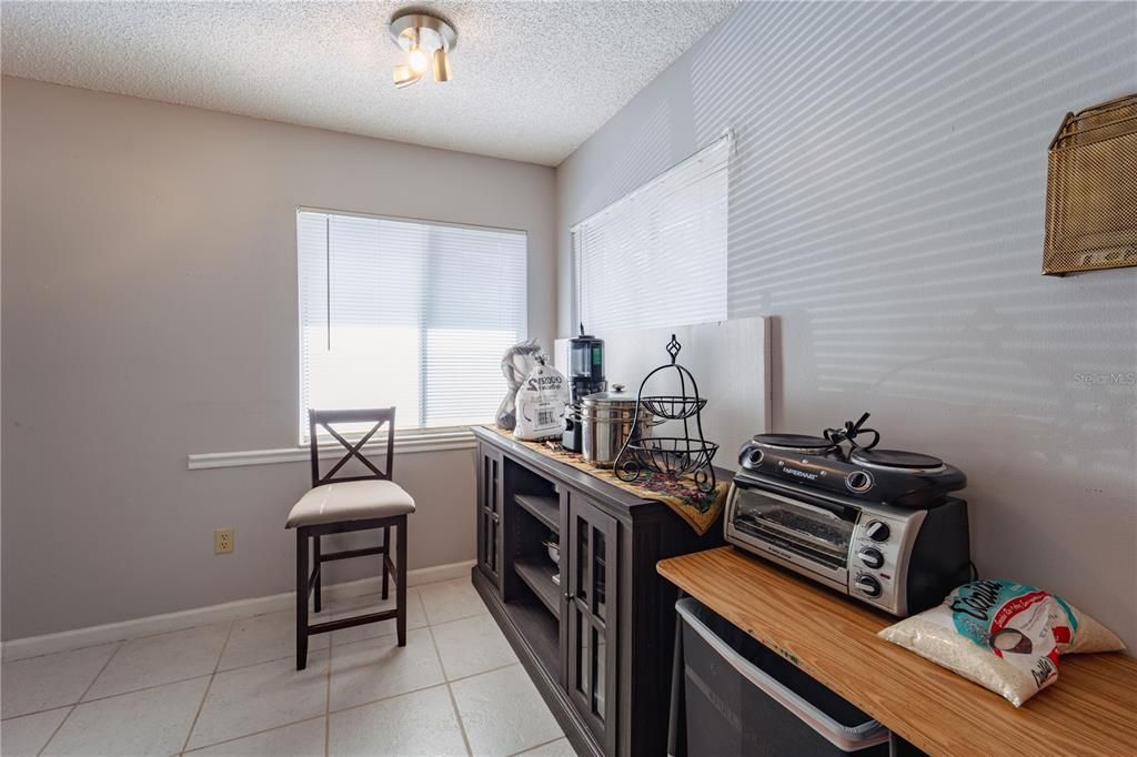 For Sale: $260,000 (2 beds, 2 baths, 1108 Square Feet)