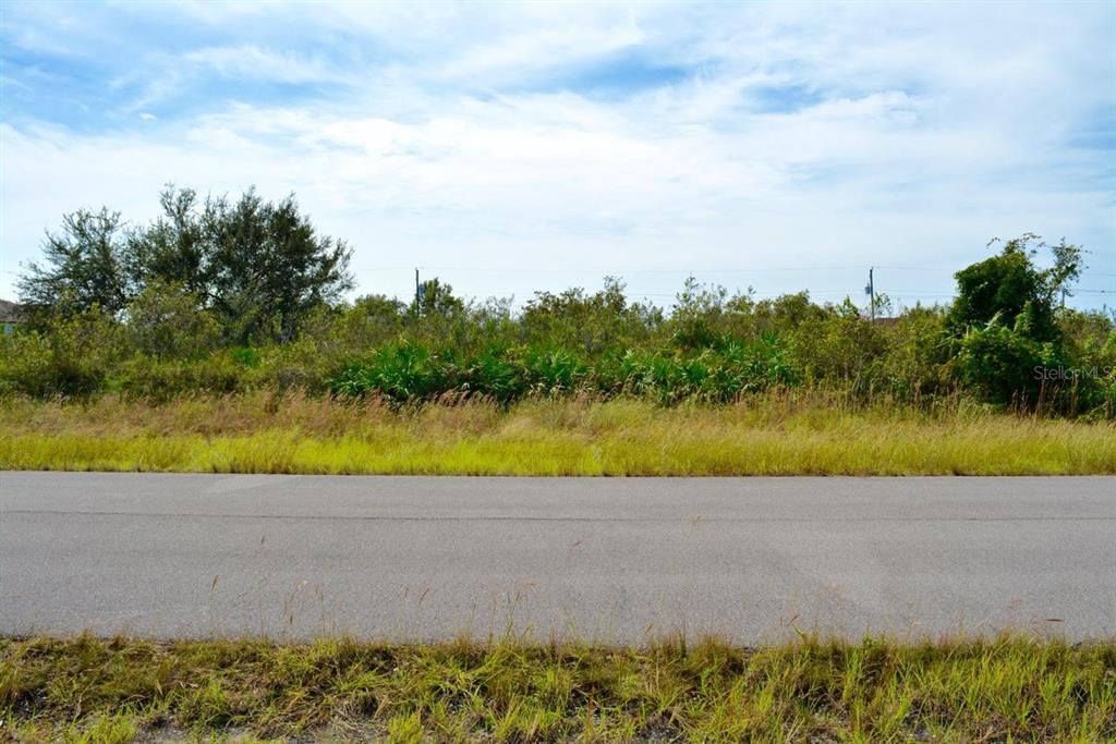 En Venta: $25,000 (0.25 acres)