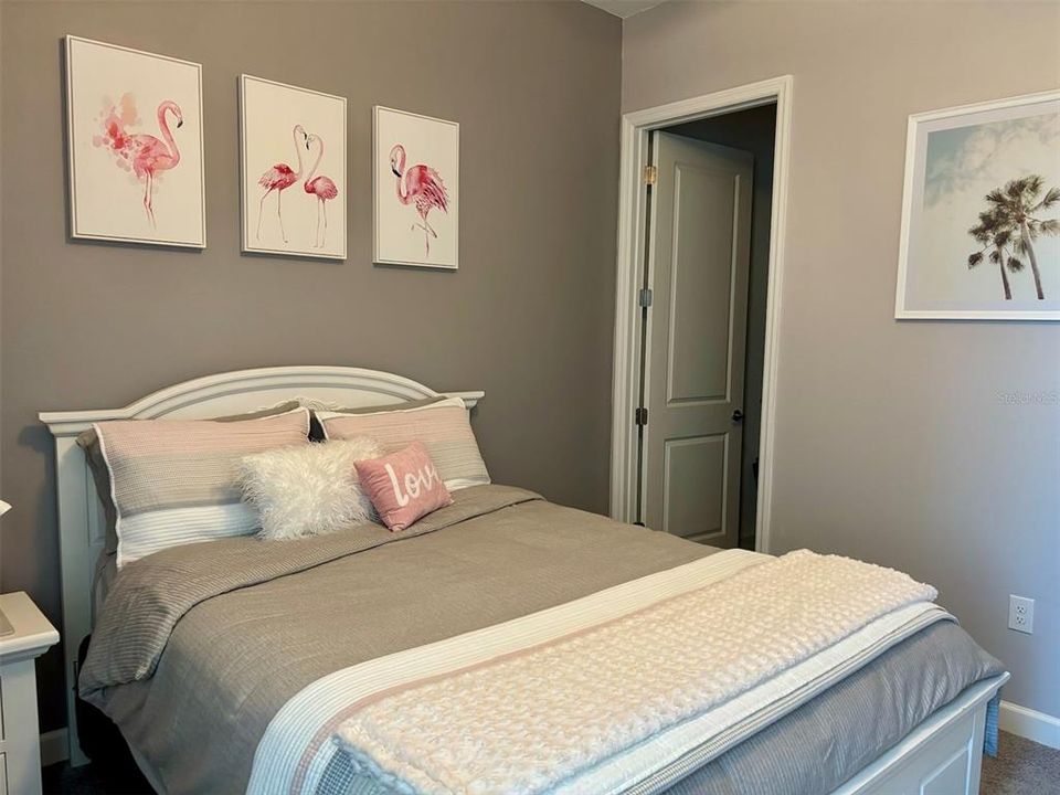 guest bedroom